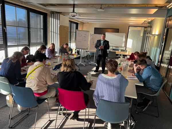 Erfolgreiches Verkaufstraining: Tipps & Techniken